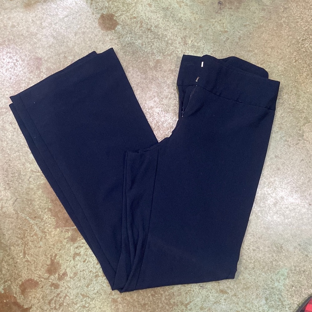 Apostrophe navy boot cut pant. Good used condition.